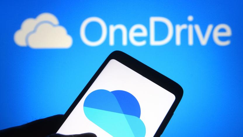 UKRAINE - 2021/10/06: In this photo illustration, Microsoft OneDrive logo is seen on a smartphone and a pc screen. (Photo Illustration by Pavlo Gonchar/SOPA Images/LightRocket via Getty Images)