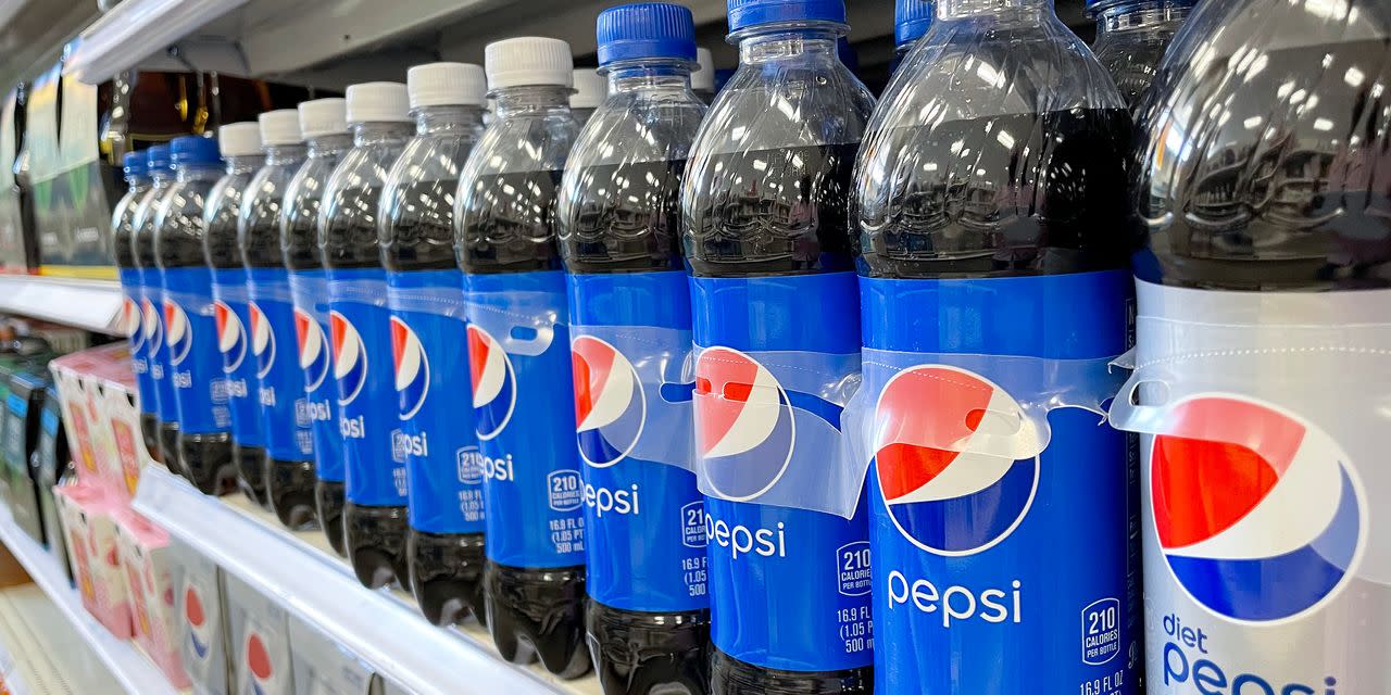 PepsiCo Stock Rises as Organic Revenue Forecast Tops Estimates