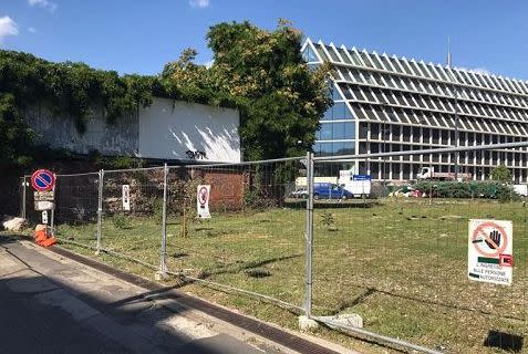 Chiusa a Milano area verde di p.le Baiamonti, insorge comitato