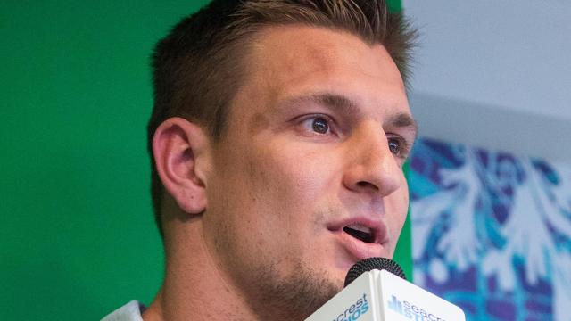 The Rush: Gronk’s major announcement is majorly disappointing