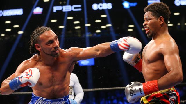 Shawn Porter: Keith Thurman needs to stop babying his shoulder/elbow and answer the bell