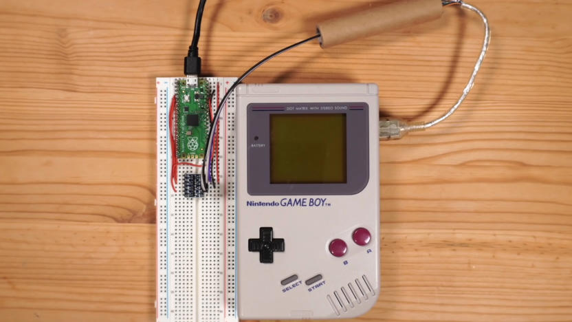 A DIY Game Boy mod allowing it to run multiplayer Tetris.