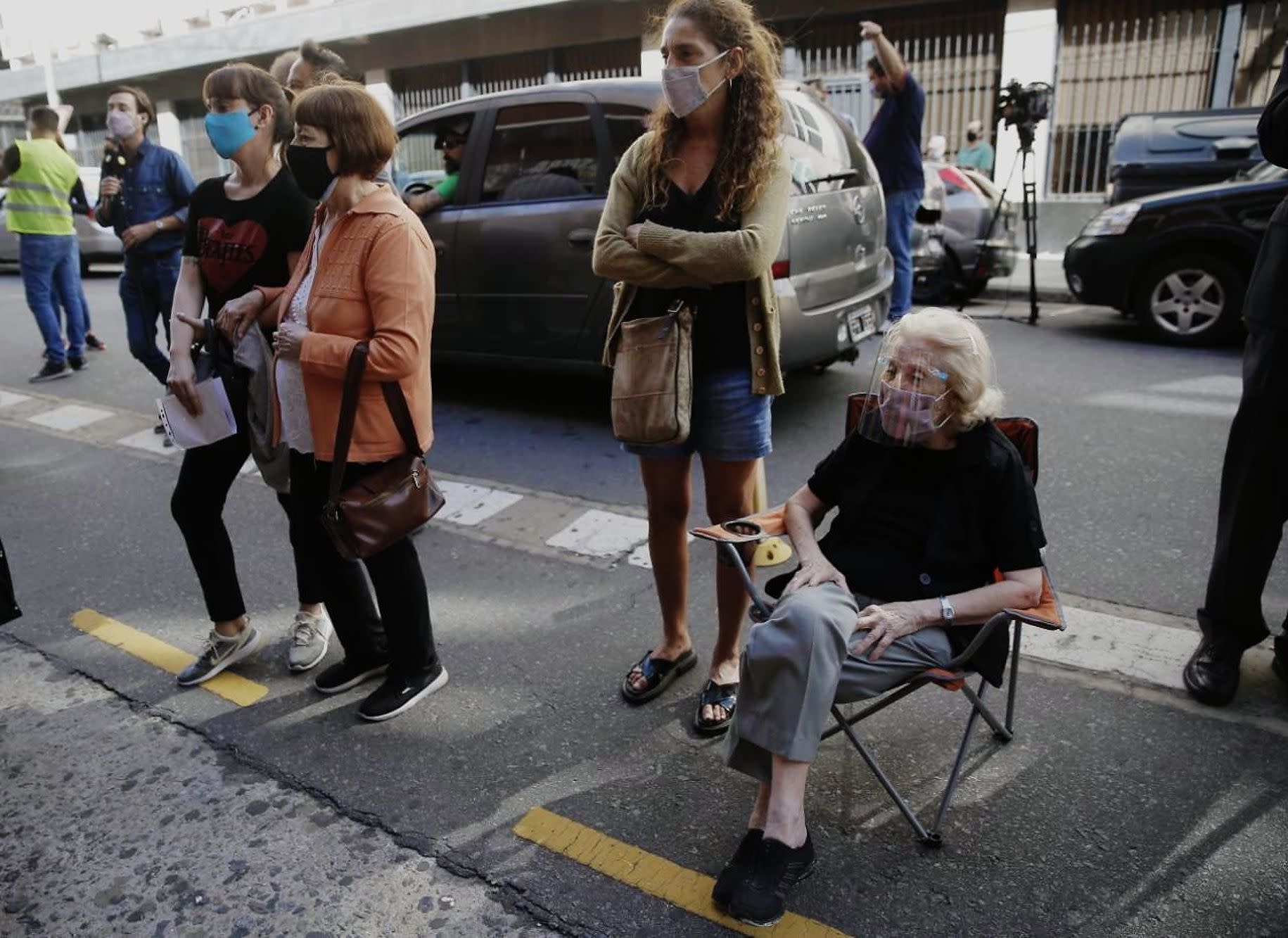 Vacunas contra el Covid en CABA: cómo sacar turno para la ...