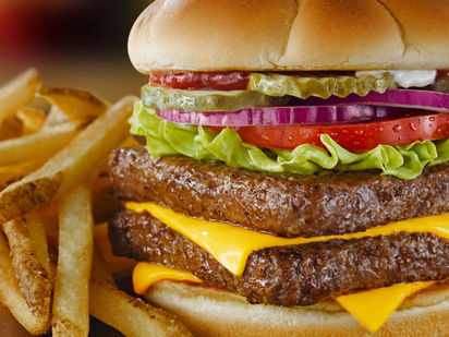 star sues Orlando dining company over burger quality