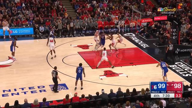 Georges Niang with a 2-pointer vs the Chicago Bulls