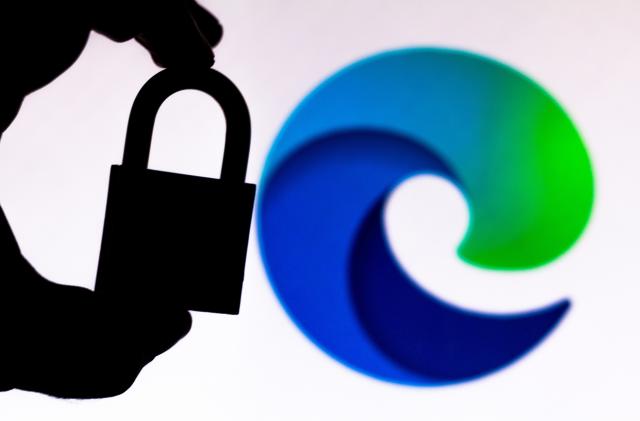 BRAZIL - 2020/07/11: In this photo illustration a padlock appears next to the Microsoft Edge logo. Online data protection/breach concept. Internet privacy issues. (Photo Illustration by Rafael Henrique/SOPA Images/LightRocket via Getty Images)