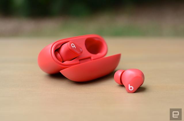 Beats’ latest true wireless earbuds have a design with more universal appeal than its Powerbeats Pro. The company has covered the basics with balanced sound quality, on-board controls, capable ANC and an ambient sound mode. It also added bonuses like support for hands-free Siri and Dolby Atmos in Apple Music. And most importantly, Beats is offering these features for $150.