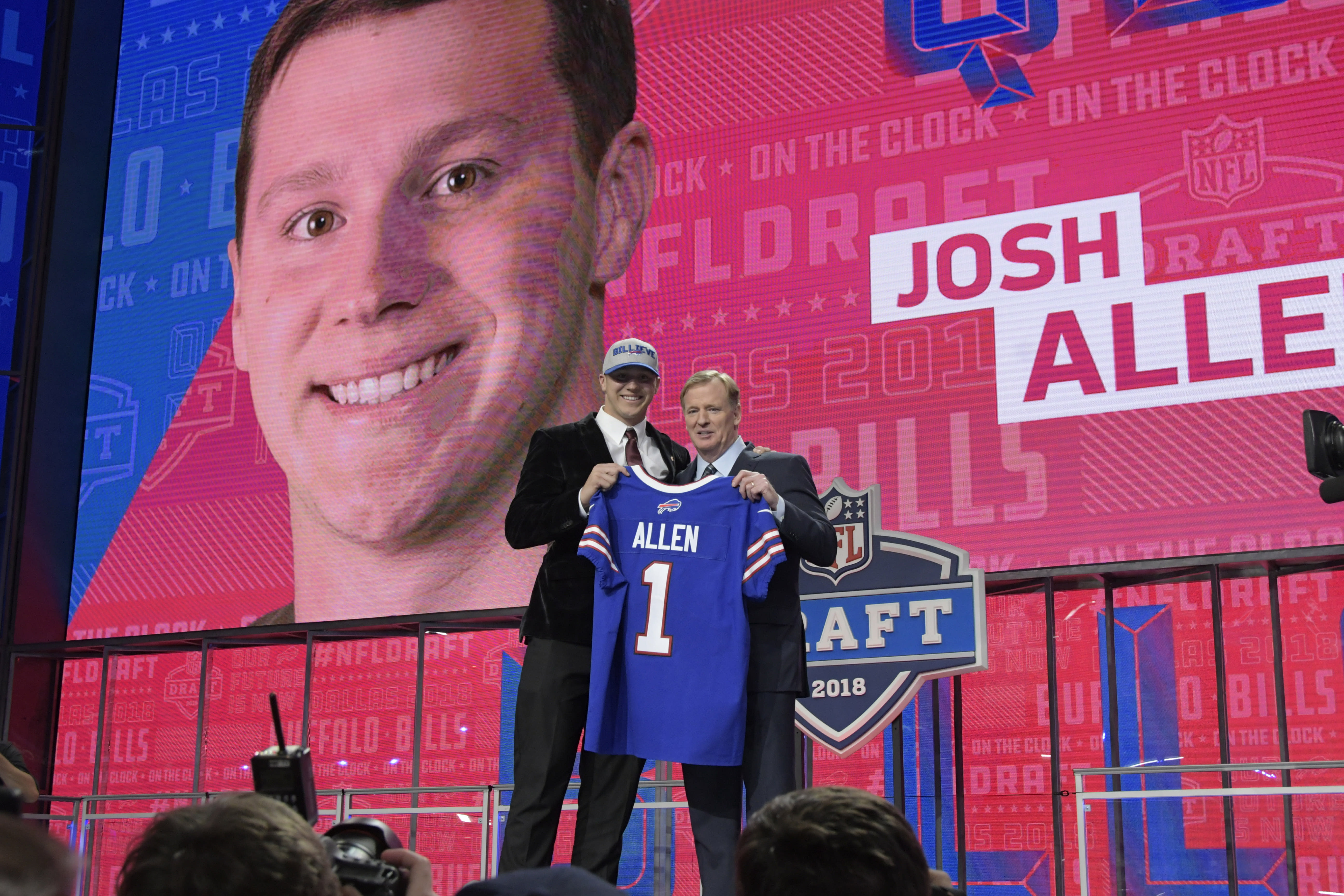 Wyoming fans pack Laramie bar to cheer for QB Josh Allen at NFL draft – The  Denver Post