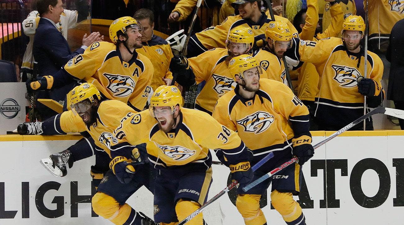 hat trick sends Predators past Ducks 