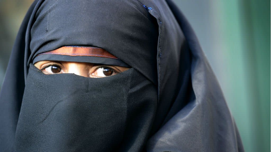 Des experts de l ONU fustigent la loi fran aise sur le niqab 