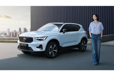 Volvo XC40再攜金馬影后桂綸鎂 解構平行時空獻螢幕動人新作 2024最新力作精湛詮釋「前進嚮往的自己」