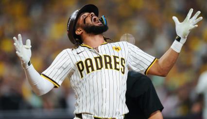 MLB playoff scores, live updates: Padres fend off Dodgers, Mets roll past Phillies in NLDS Game 3