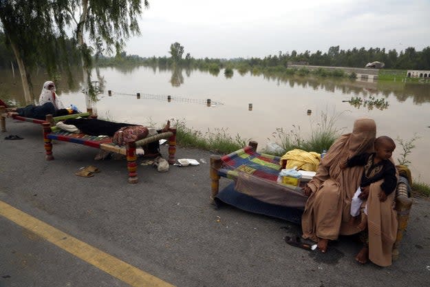 Horrifying Photos And Videos Capture The Utter Devastation Of Pakistan’s “Monste..