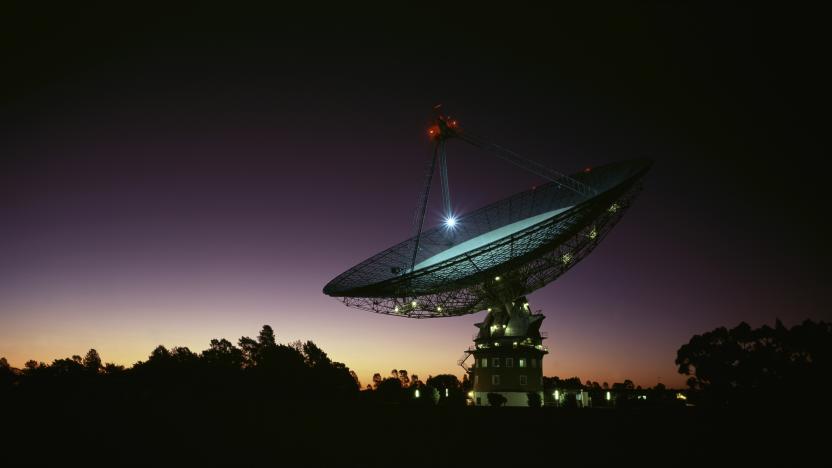 Parkes Radio-Telescope at night CSIRO facility, near Parkes Parkes, New South Wales, Australia. (Photo by Auscape/Universal Images Group via Getty Images)