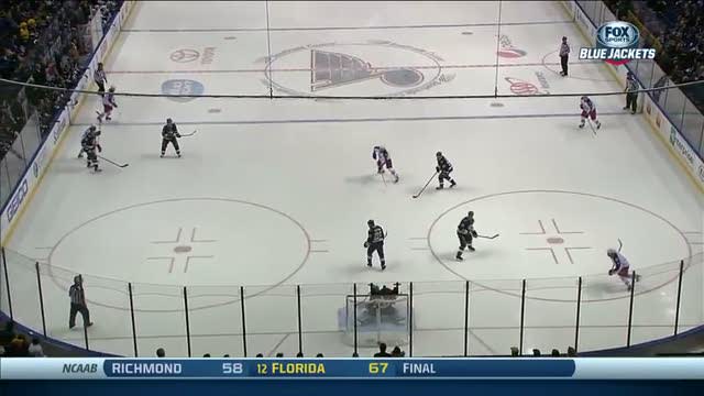 Artem Anisimov spins and scores on Elliott