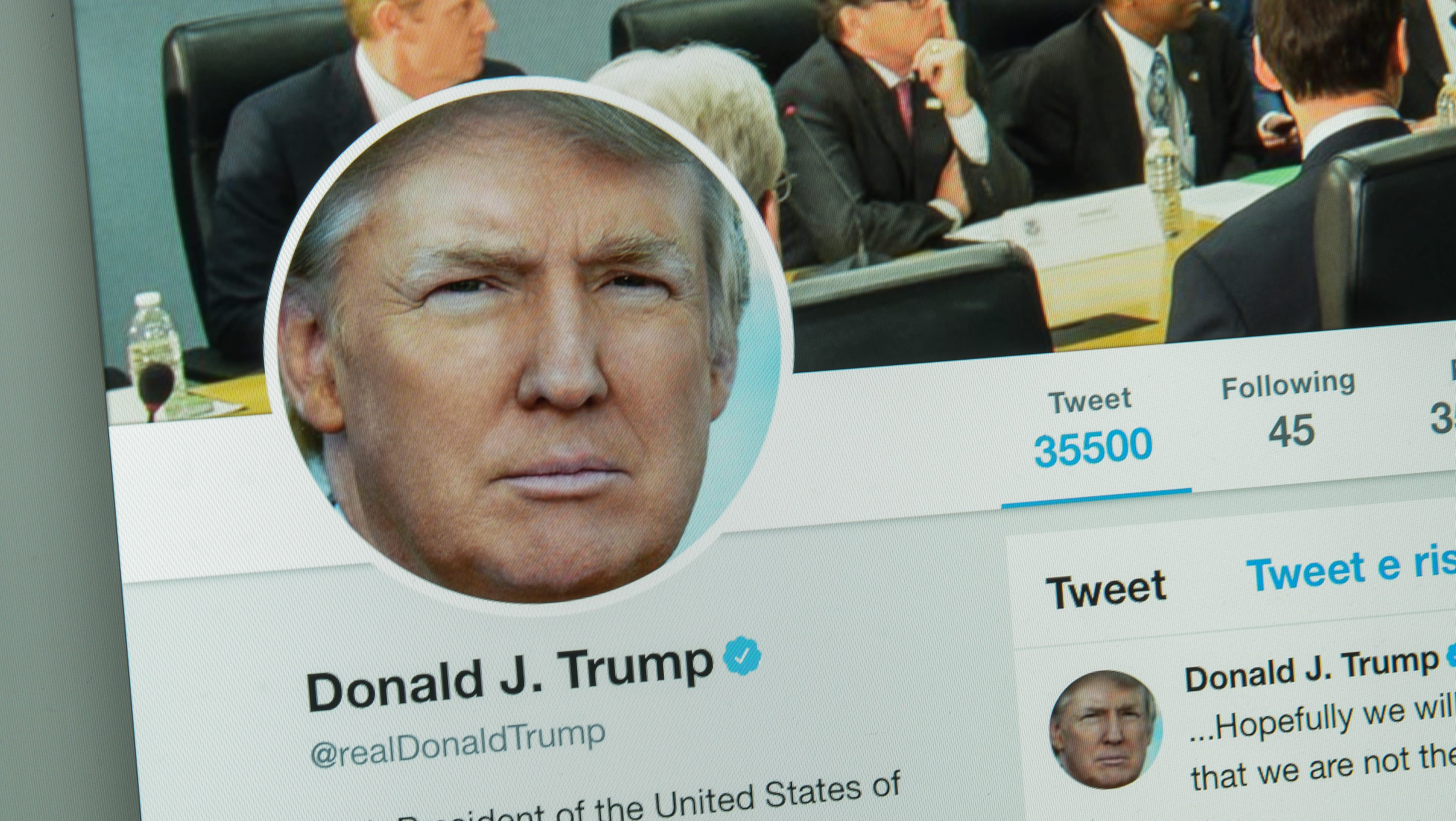 Twitter Slaps Manipulated Media Warning On Donald Trump Tweet   0a0b82584c652182c974492e4a1df380