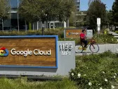 Microsoft, Google Gain After AI Fuels Cloud Computing Demand
