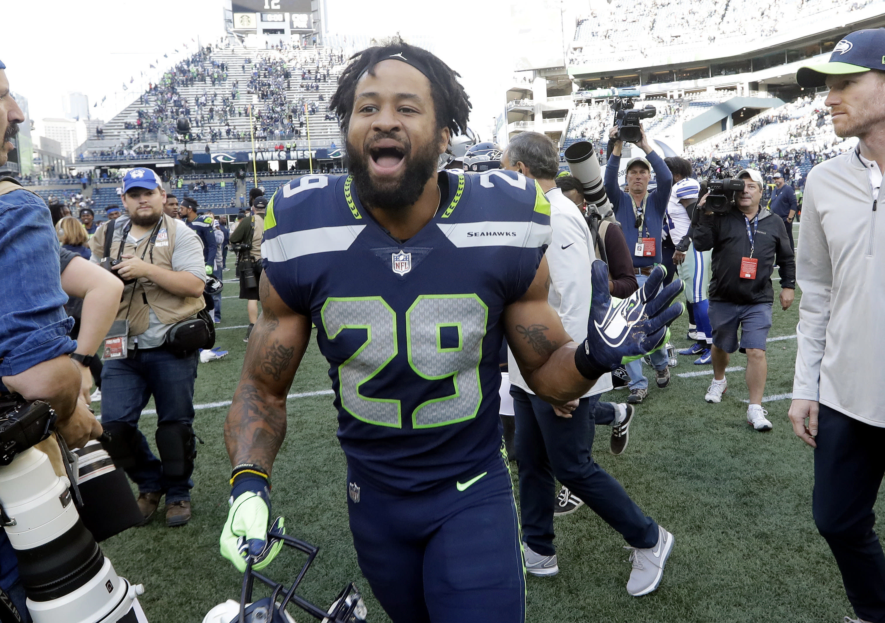 earl thomas