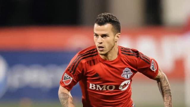 Toronto FC beats Union to stretch unbeaten streak to 8 games