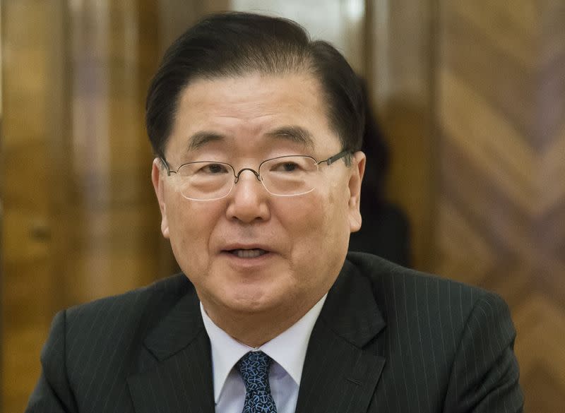 한국 외교부 장관이 3 년 만에 중국을 방문한다