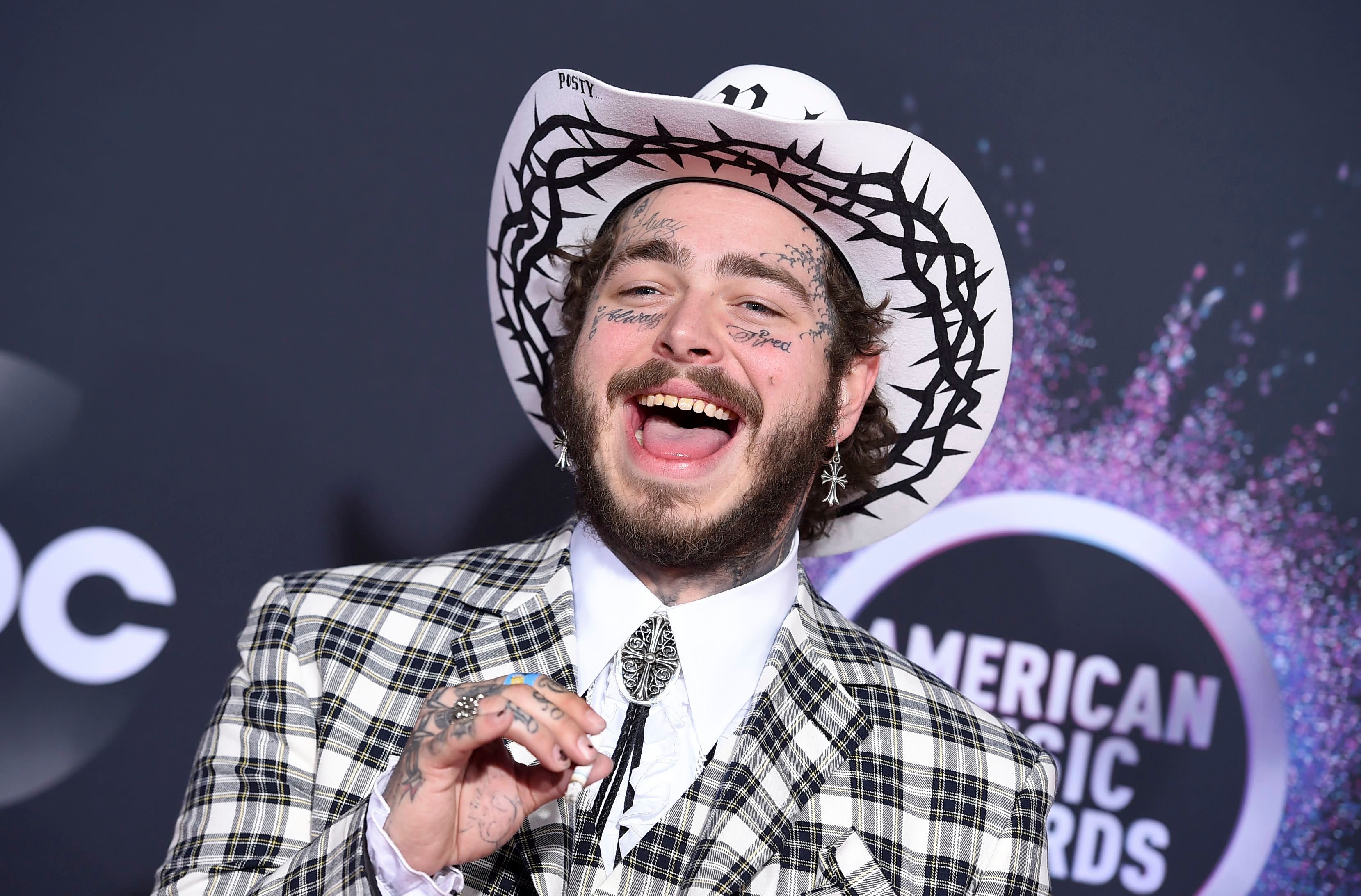 Post Malone Bts To Perform At Dick Clark S New Year S