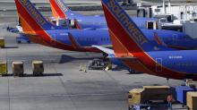 Southwest Air Plunges Most in Two Years on CEO's Cost Warning