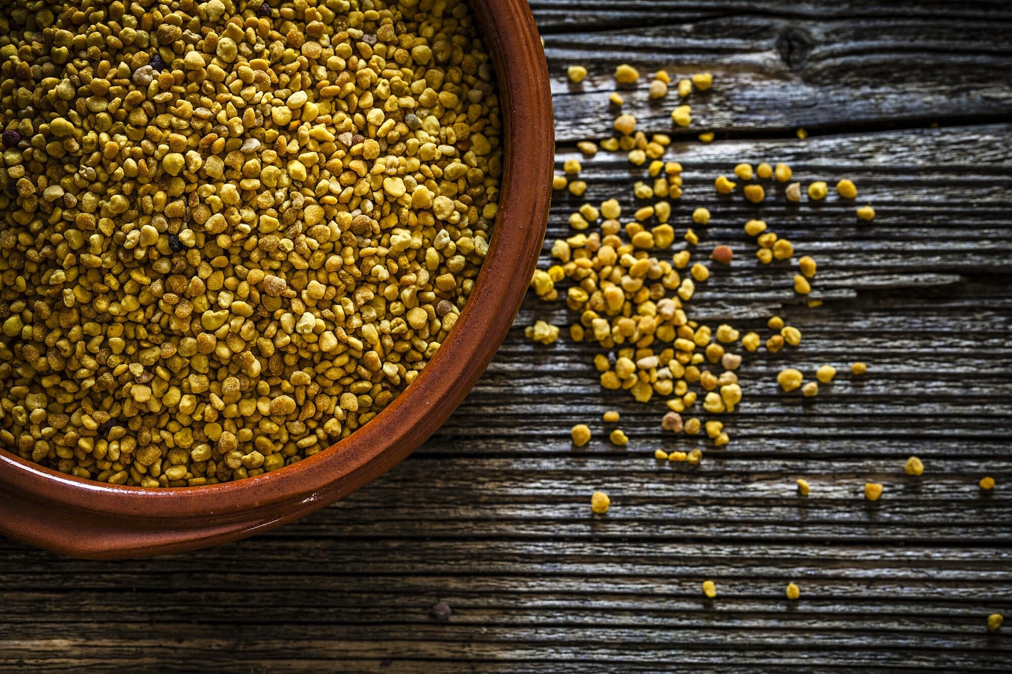 What Are the Health Benefits of Bee Pollen? 