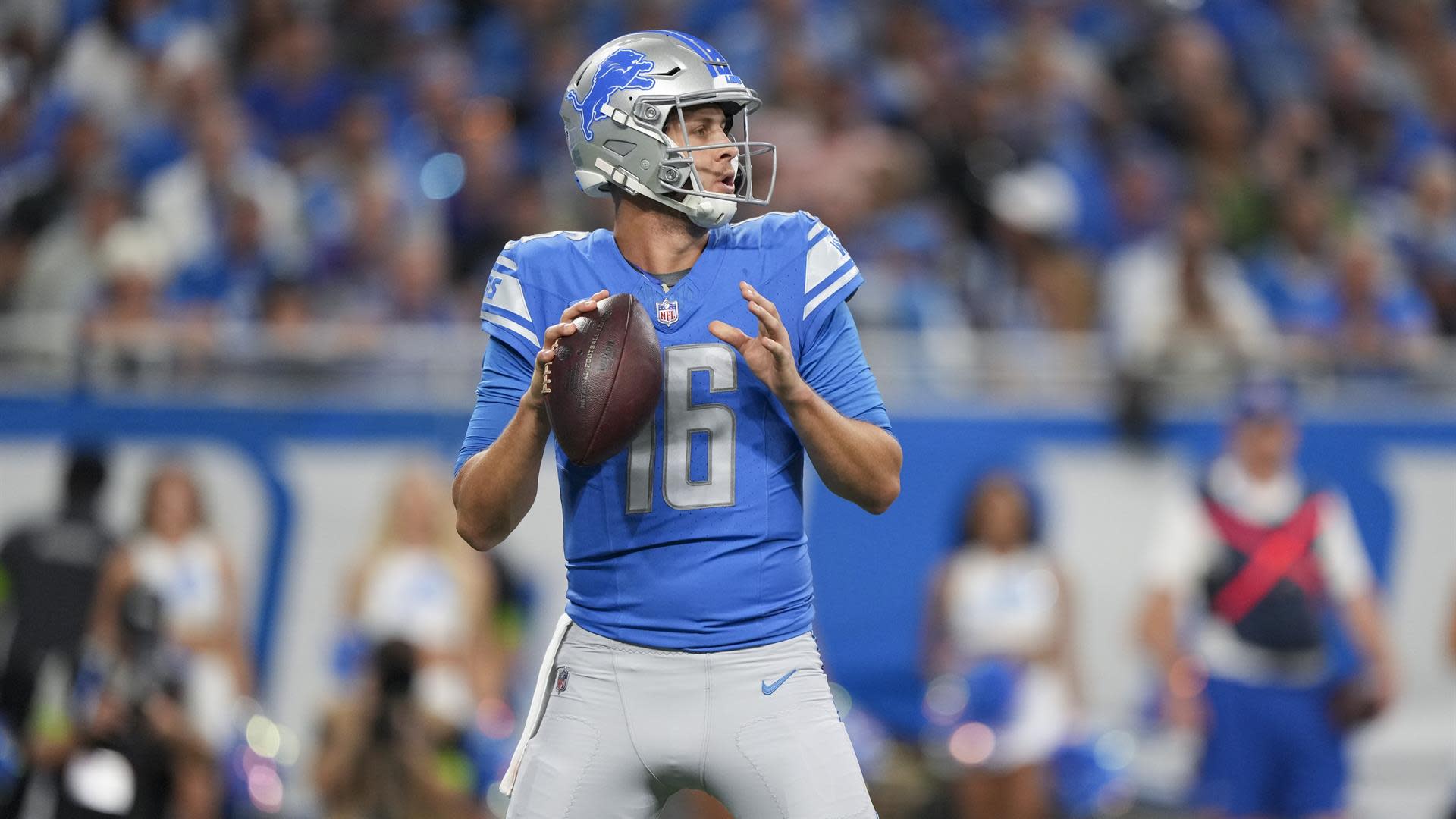 Amon-Ra St Brown scores first touchdown of 2023 NFL season after Lions'  fake punt