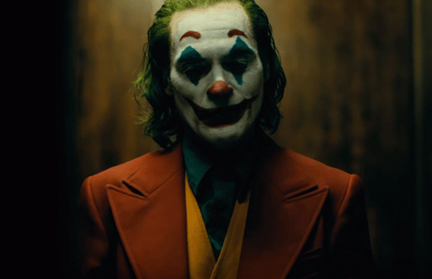 ‘joker Teaser Trailer Joaquin Phoenix Flashes A Sadistic Smile As Dark Clown Video 