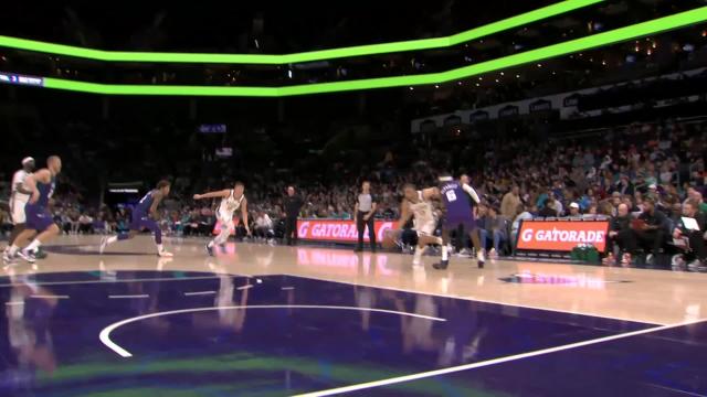 Jordan Nwora with an and one vs the Charlotte Hornets