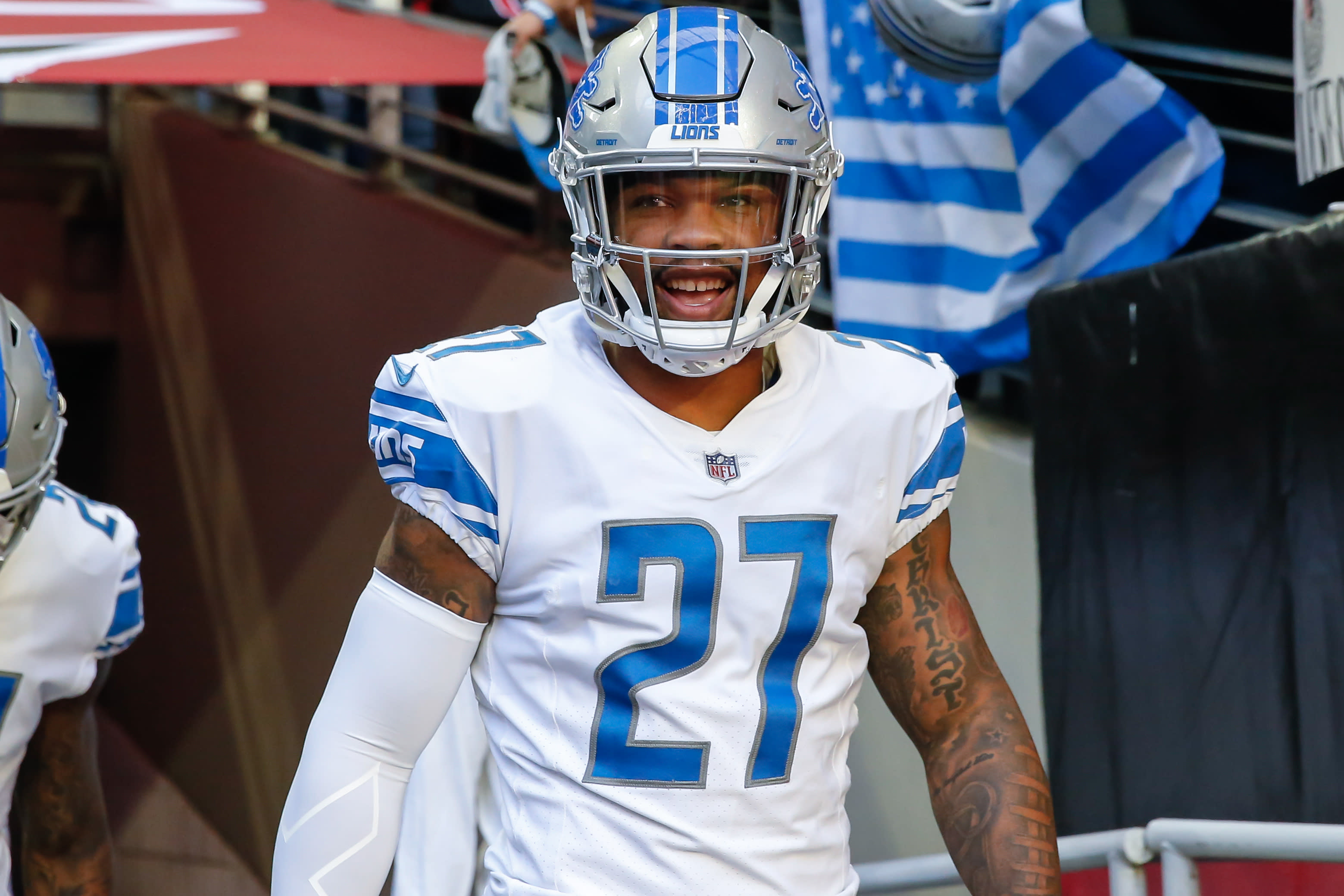 Safety Glover Quin announces retirement 