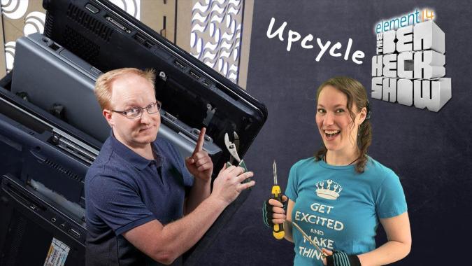 Ben Heck makes a Zelda lamp by upcycling laptop screens
