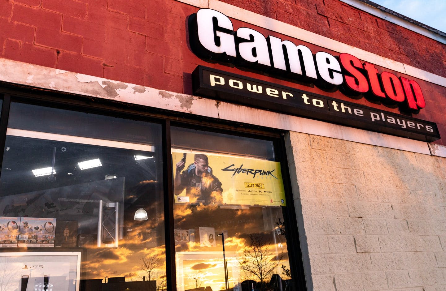 The First Amendment is likely to protect the anonymity of the Redditors who discussed GameStop’s actions