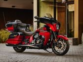 INDIAN MOTORCYCLE'S ROADMASTER ELITE COMBINES HIGH-END SOPHISTICATION WITH MENACING BLACKED-OUT STYLING