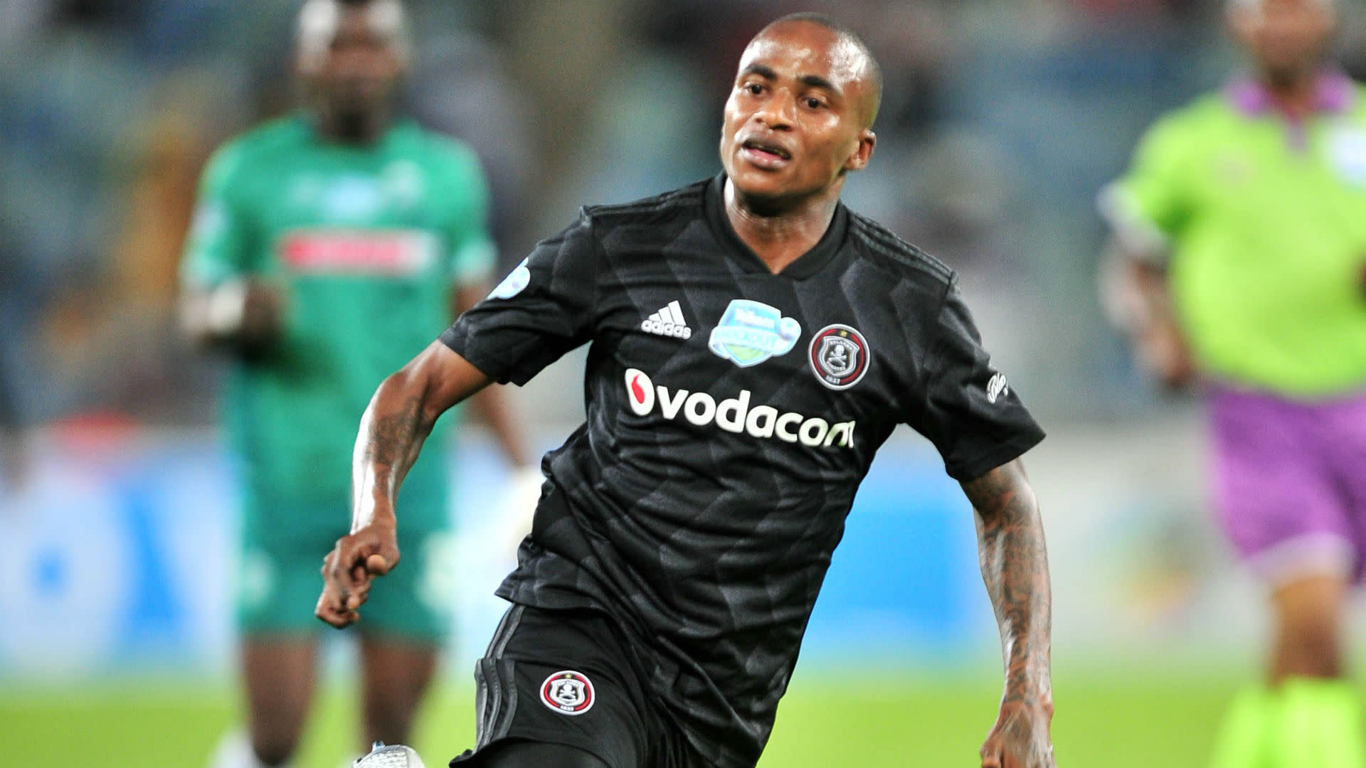 thembinkosi lorch jersey number