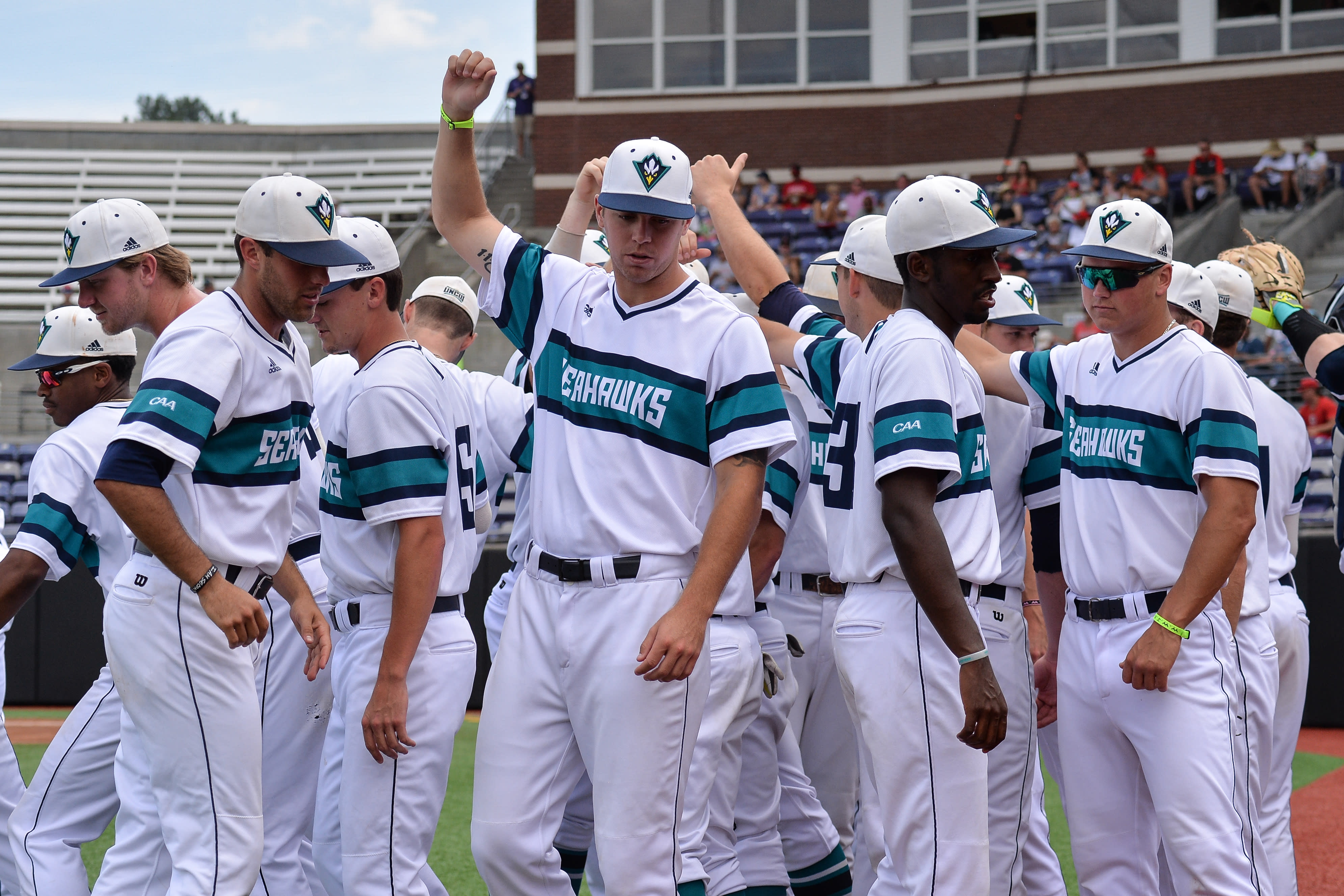 uncw baseball jersey