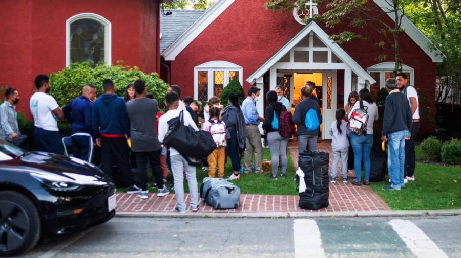 Texas sheriff certifies that migrants flown to Martha’s Vineyard were victims of..