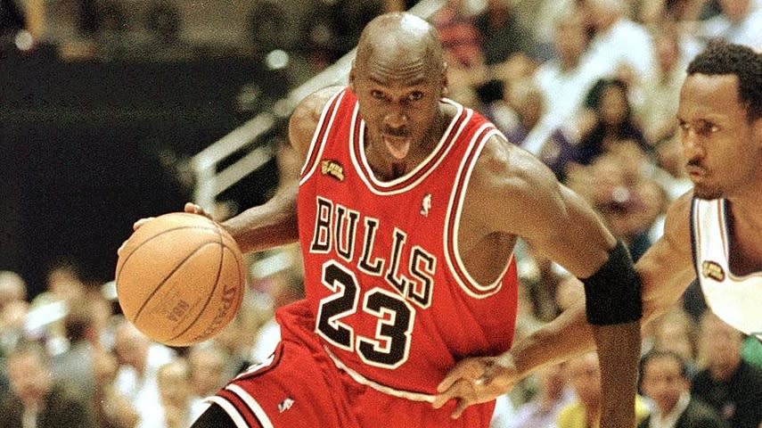 How Rockets' Charles Barkley situation shows pettiness of Michael Jordan