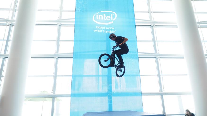 Intel CEO wants its technology in every device (even golf clubs)