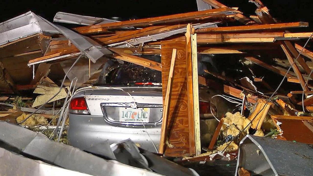 2 Killed As Suspected Tornadoes Hit Florida Gulf Coast