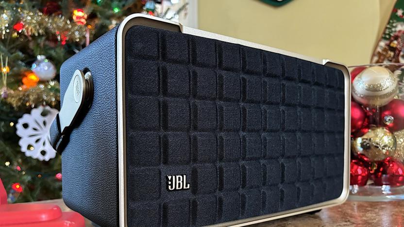 JBL Authentics 300