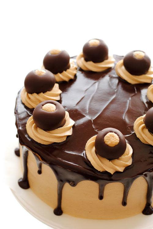 Peanut Butter Chocolate Buckeye Ball Cake 