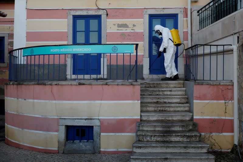 Portugal prepares to extend state of emergency as deaths rise to 187