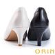 ORIN 簡約斜面縫線真皮尖頭高跟鞋 白色 product thumbnail 5