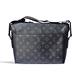 LV M40511 MESSENGER PM VOYAGER Monogram 帆布郵差包(黑) product thumbnail 3