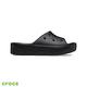 Crocs 卡駱馳 (女鞋) 經典雲朵涼拖-208180-001 product thumbnail 4