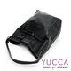 YUCCA -個性鱷魚紋牛皮水桶包 -黑色-D0044001C56 product thumbnail 4