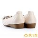ORIN C型金屬飾釦牛皮 女 低跟鞋 杏色 product thumbnail 5