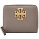 TORY BURCH BRITTEN 鏤空金屬LOGO對開零錢短夾(大象灰) product thumbnail 2