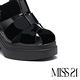 涼鞋 MISS 21 微酸率性少女牛漆皮簍空方釦水台高跟涼鞋－黑 product thumbnail 6
